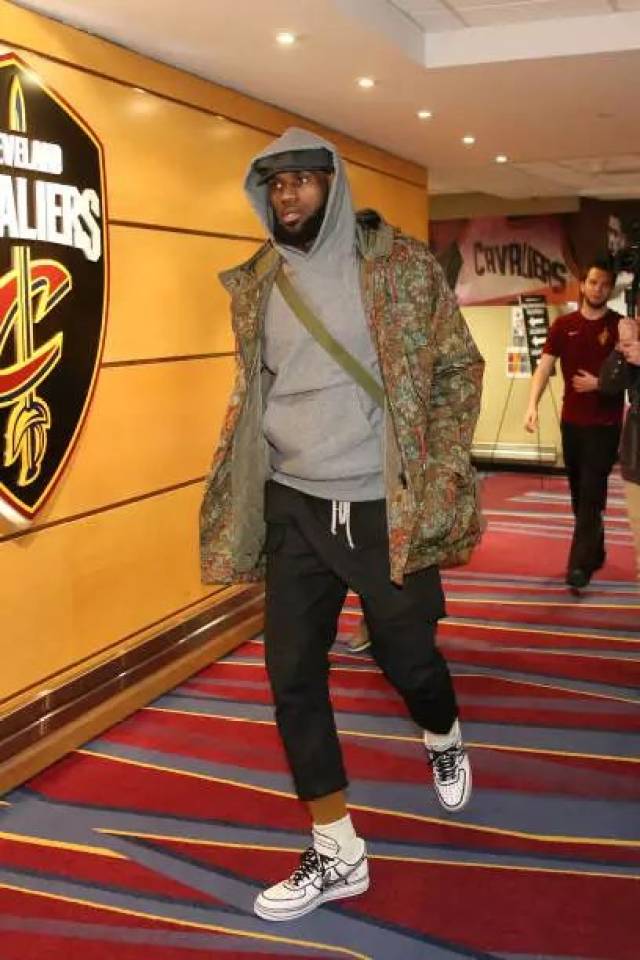 官宣！直播吧成为浙江广厦篮球俱乐部官方媒体合作伙伴！（正式宣布：直播吧与浙江广厦男篮达成官方媒体合作伙伴关系）