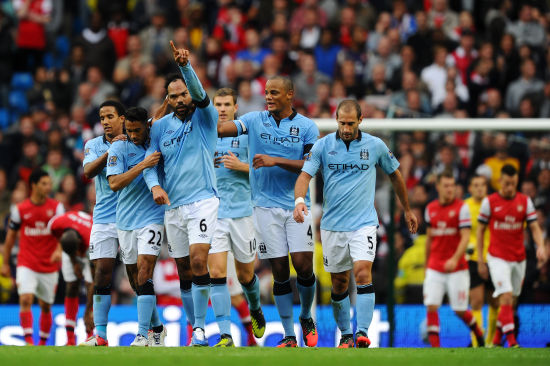 世界杯分组：3支东道主+阿根廷保送出线 法国进死亡之组 日本遇荷兰（世界杯抽签出炉：三支东道主亮相，阿根廷稳进淘汰赛，法国陷入死亡之组，日本遭遇荷兰）