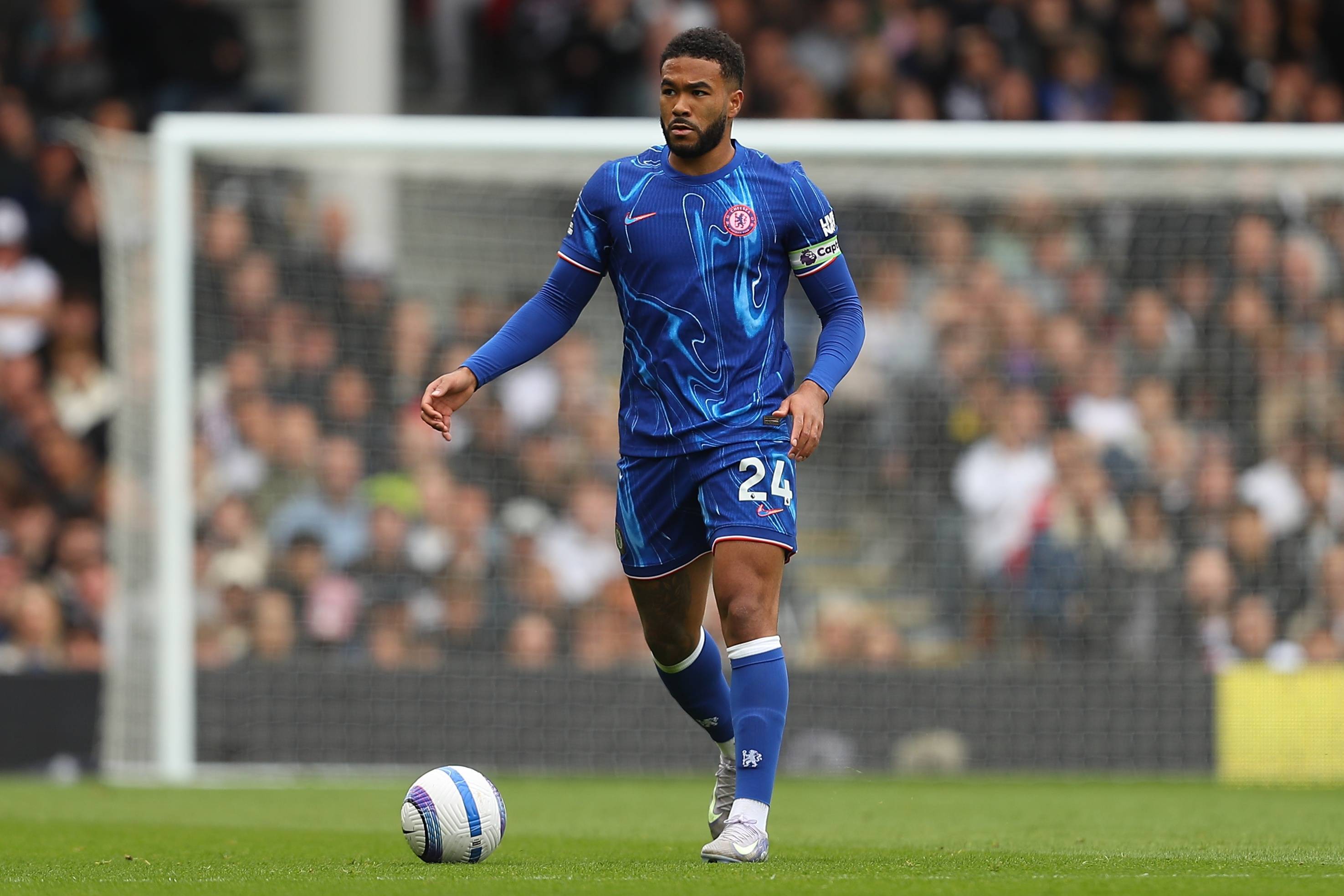 费内巴切门将利瓦科维奇自租借加盟赫罗纳以来，还没...（租借加盟赫罗纳后，费内巴切门将利瓦科维奇至今仍未...）