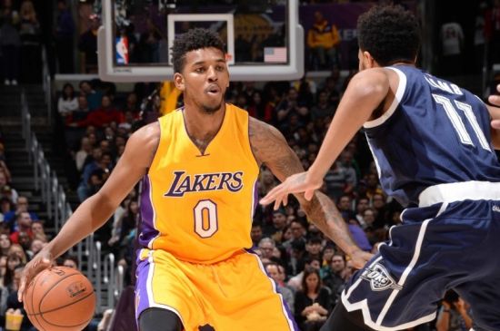 莫雷托：索默可能在合同到期后离队，国米正在寻找年轻门将（莫雷托：索默或于合同期满后离队，国米正物色年轻门将）