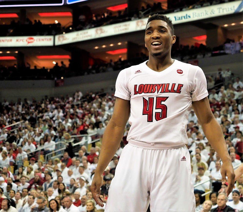 火箭险胜快船 申京复出贡献全面（火箭惊险力克快船 申京复出全能发挥）