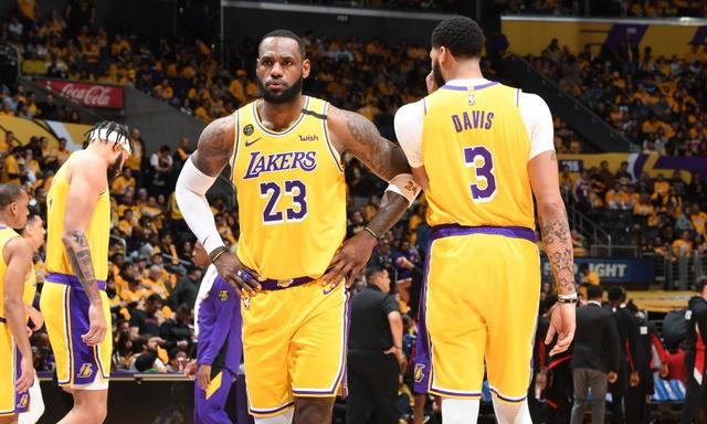 东契奇本赛季首节和上半场得分，均创下96-97赛季以来新高（东契奇本季首节与上半场得分双双创下自96-97赛季以来新高）