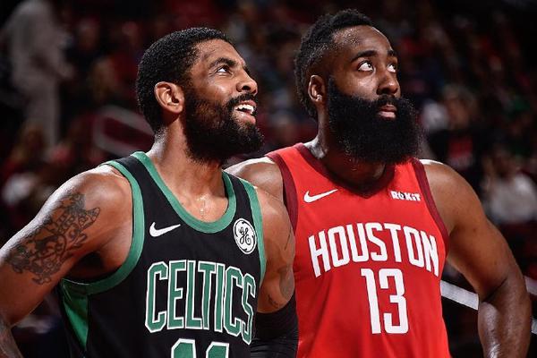 欧冠积分榜：阿森纳全胜领跑，巴黎、拜仁、国米、皇马均12分（欧冠形势：阿森纳全胜登顶，巴黎、拜仁、国米、皇马同积12分）