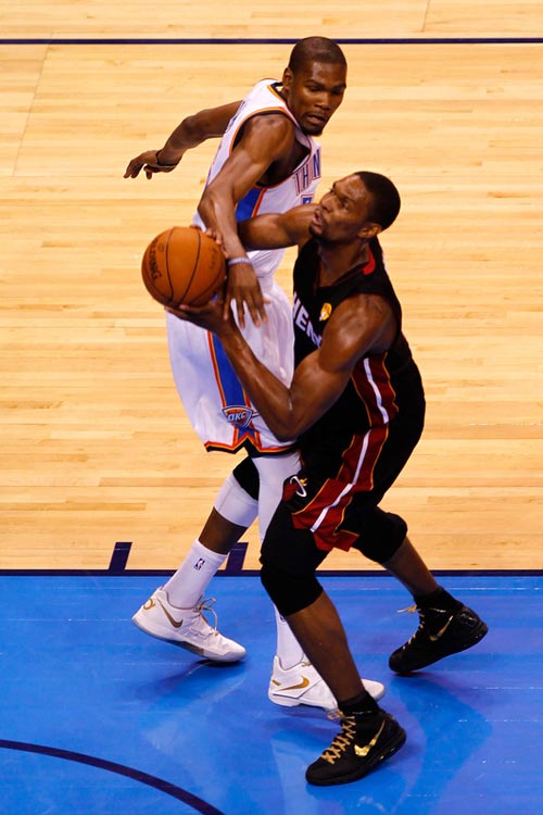 CBA赛场技术统计：辽宁队三分命中率领先,（CBA数据榜：辽宁队三分命中率居首）