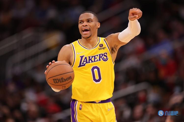 足球英超裁判再陷争议，赛后官方急发声明（英超裁判再惹争议，赛后官方火速回应）